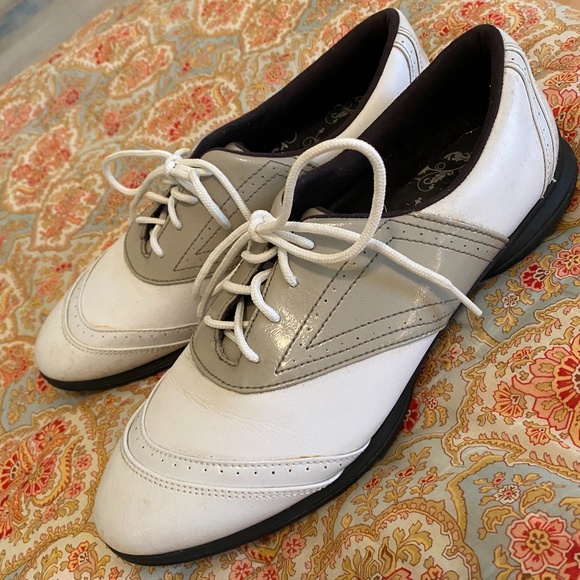 Women’s Callaway Soft Spikes Golf Shoes 11 - Picture 1 of 6